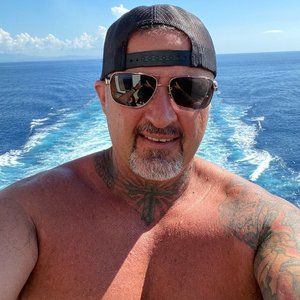 Meet your Posher, Brian